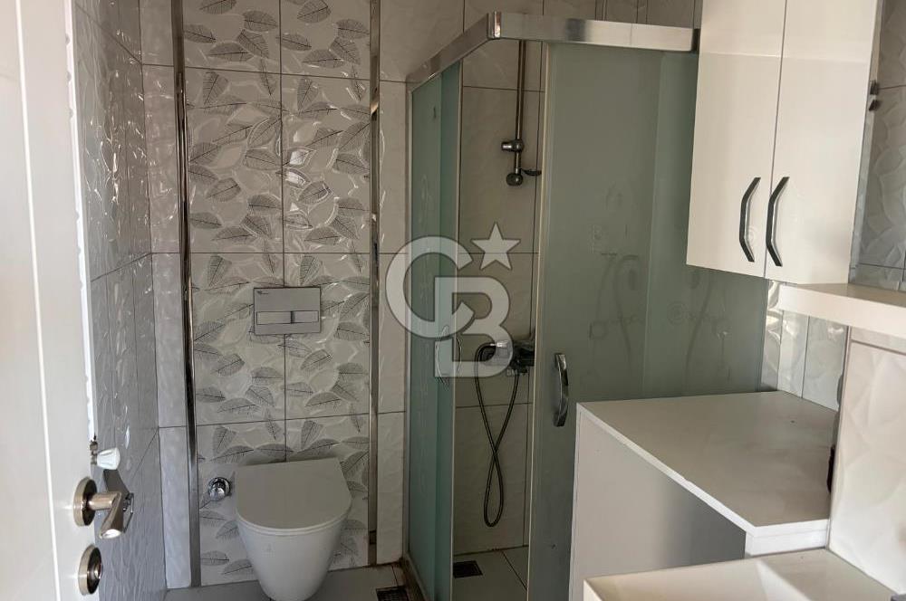 Menderes Cüneytbey'de Satılık Geniş Aydınlık 3+1 Daire
