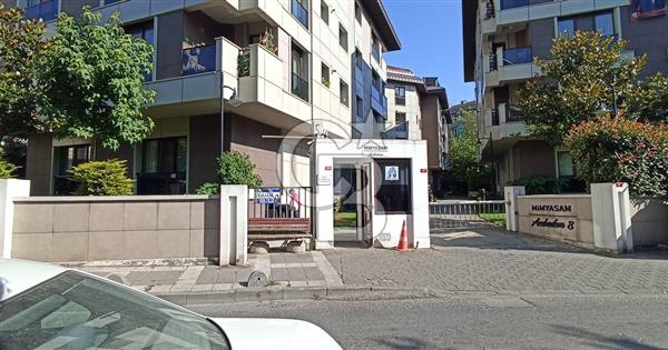 ACIBADEM FAİKBEY SOKAK'TA 7/24 GÜVENLİKLİ SİTEDE KİRALIK DAİRE - 371221