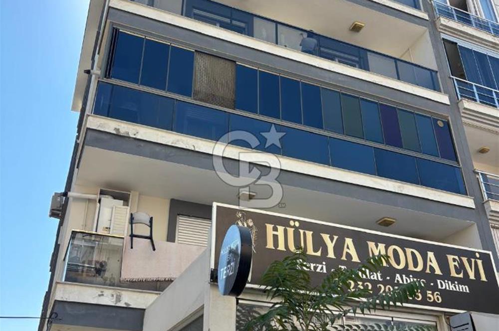 Menderes Cüneytbey'de Satılık Geniş Aydınlık 3+1 Daire
