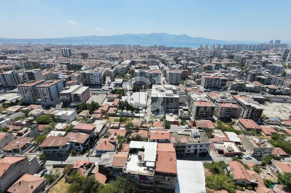 KARŞIYAKA CUMHURİYETTE SATILIK 3+1 / FİYAT DÜŞTÜ.