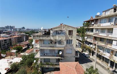 KARŞIYAKA CUMHURİYETTE SATILIK 3+1 / FİYAT DÜŞTÜ.