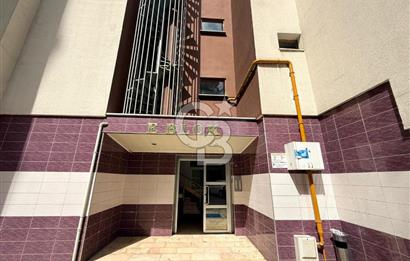 YILDIZLI 'da Deniz Manzaralı Muhteşem Konumlu 3+1 Fırsat Daire !