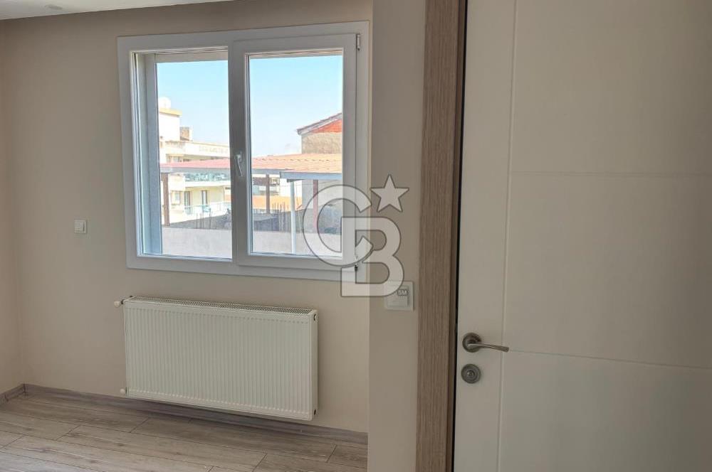 Menderes Cüneytbey'de Satılık Geniş Aydınlık 3+1 Daire