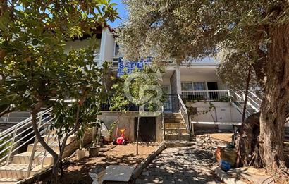 İzmir Yeni Foça Doktorlar Sitesi Satılık 2+1 Dubleks Villa CB PH
