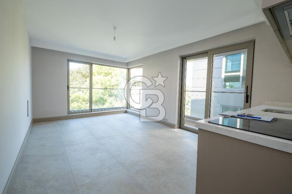 TBMM KARŞISI MANOLYA REZİDANS GÜVENLİKLİ BALKONLU KÖŞE 1+1 KİRALIK