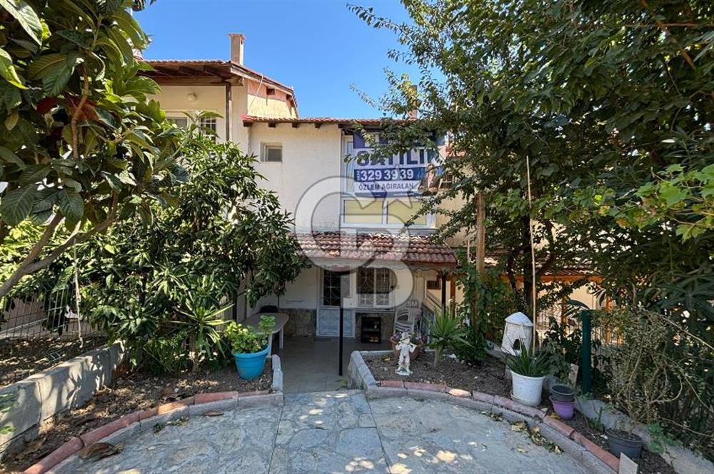 İzmir Yeni Foça Doktorlar Sitesi Satılık 2+1 Dubleks Villa CB PH