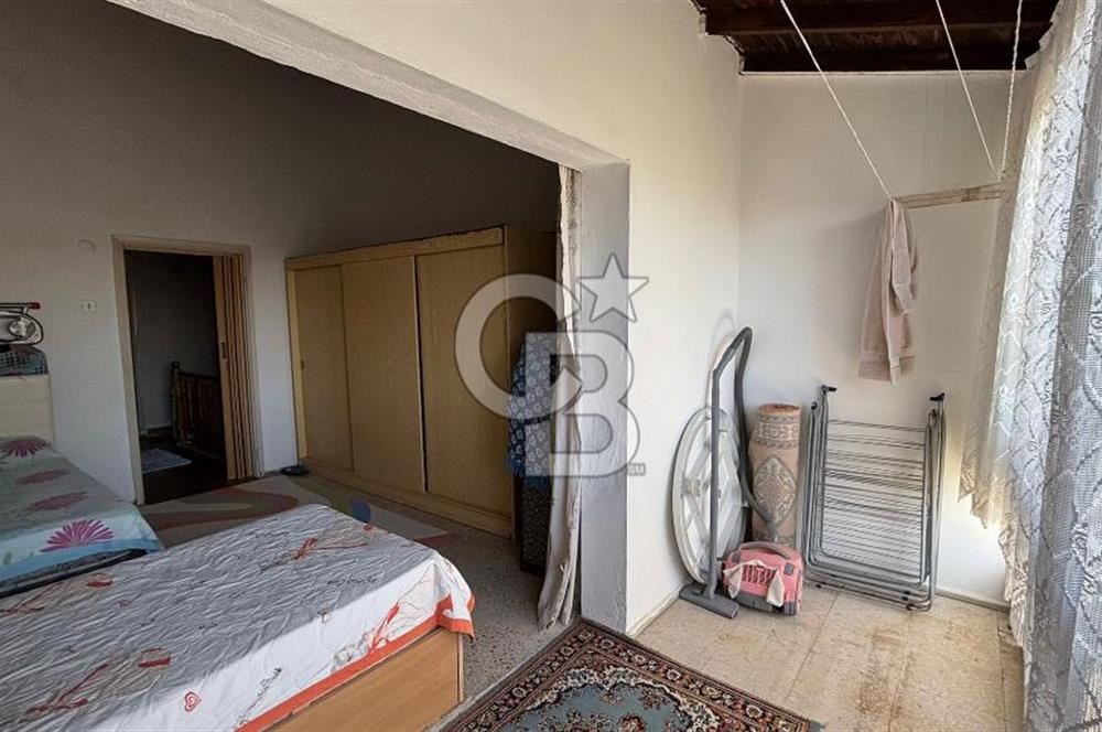 İzmir Yeni Foça Doktorlar Sitesi Satılık 2+1 Dubleks Villa CB PH