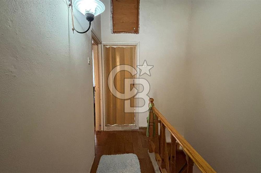 İzmir Yeni Foça Doktorlar Sitesi Satılık 2+1 Dubleks Villa CB PH