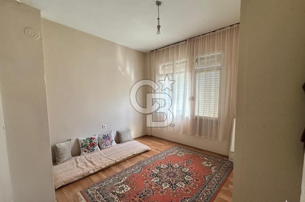 KARŞIYAKA ALAYBEY'DE HEM OTURUM HEM GELECEĞE YATIRIM SATILIK DAİRE