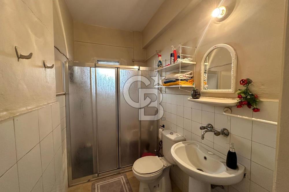KARŞIYAKA ALAYBEY'DE HEM OTURUM HEM GELECEĞE YATIRIM SATILIK DAİRE