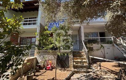 İzmir Yeni Foça Doktorlar Sitesi Satılık 2+1 Dubleks Villa CB PH