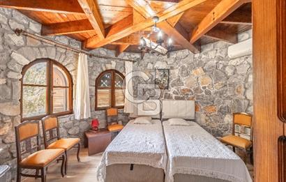 GÖCEK’TE ŞATO MİMARİSİNİ ANDIRAN EŞSİZ TAŞ MALİKANE