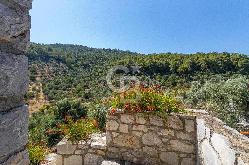 GÖCEK’TE ŞATO MİMARİSİNİ ANDIRAN EŞSİZ TAŞ MALİKANE