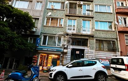 CİHANGİR-GÜMÜŞSUYU ÜÇGENİNDE BOLAHENK SOKAKTA SATILIK 2+1