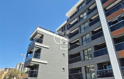 Çiğli Atlas Life Sitesinde Havuzlu K.Otoparklı 2+1 Satılık Daire