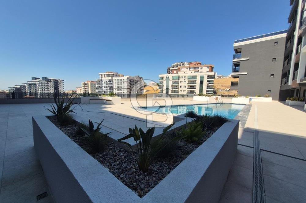 Çiğli Atlas Life Sitesinde Havuzlu K.Otoparklı 2+1 Satılık Daire