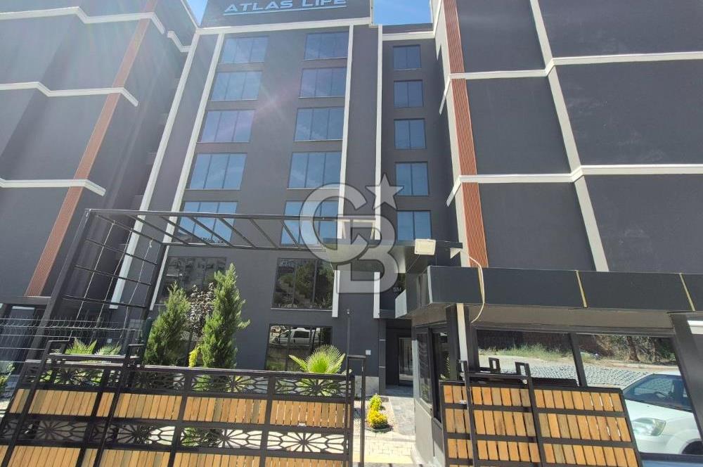 Çiğli Atlas Life Sitesinde Havuzlu K.Otoparklı 2+1 Satılık Daire