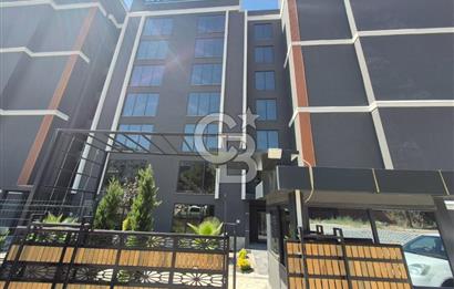 Çiğli Atlas Life Sitesinde Havuzlu K.Otoparklı 2+1 Satılık Daire