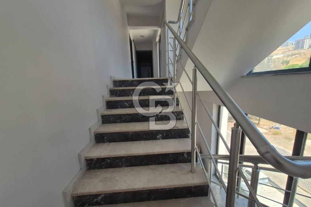 Çiğli Atlas Life Sitesinde Havuzlu K.Otoparklı 2+1 Satılık Daire
