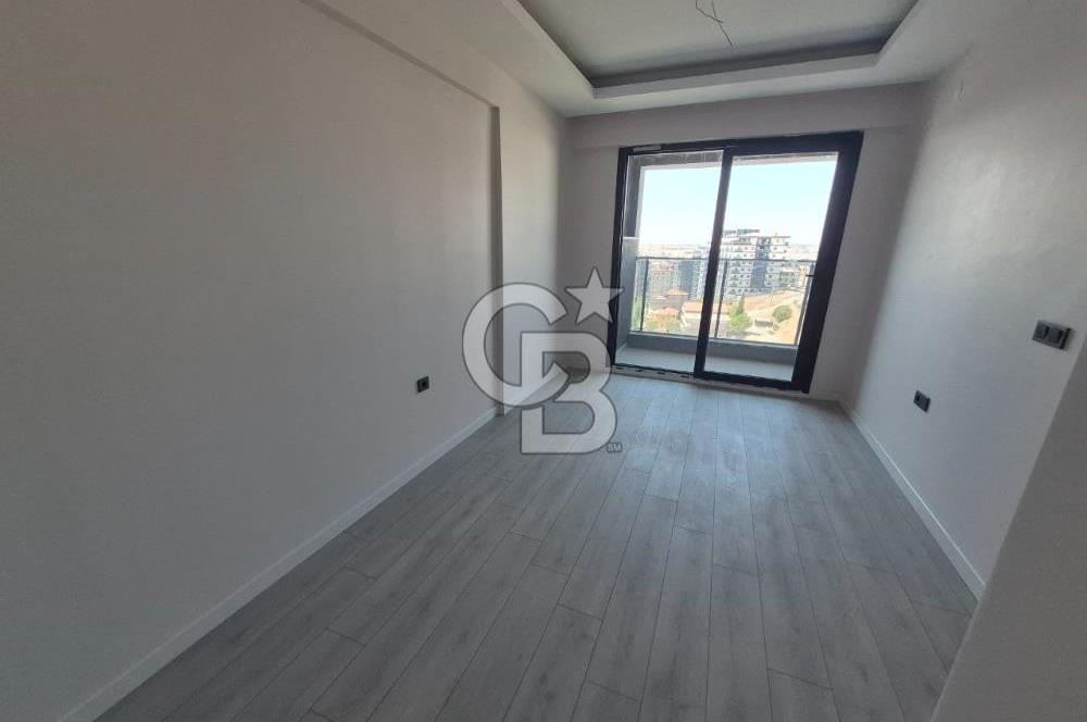 Çiğli Atlas Life Sitesinde Havuzlu K.Otoparklı 2+1 Satılık Daire