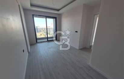 Çiğli Atlas Life Sitesinde Havuzlu K.Otoparklı 2+1 Satılık Daire
