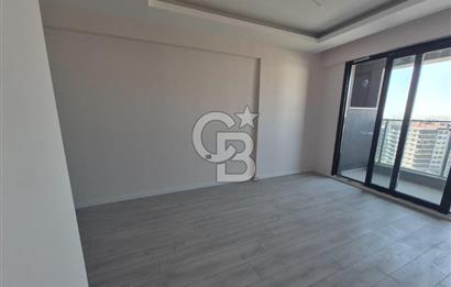 Çiğli Atlas Life Sitesinde Havuzlu K.Otoparklı 2+1 Satılık Daire