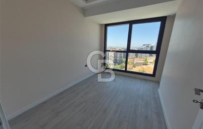 Çiğli Atlas Life Sitesinde Havuzlu K.Otoparklı 2+1 Satılık Daire