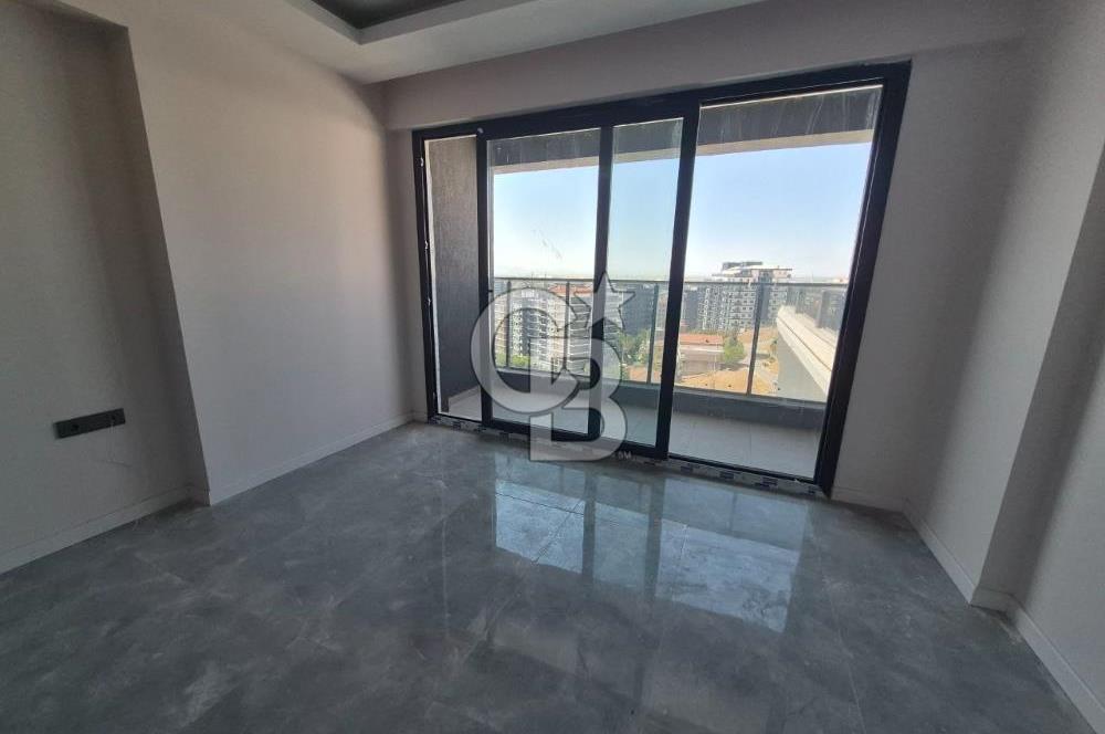 Çiğli Atlas Life Sitesinde Havuzlu K.Otoparklı 2+1 Satılık Daire
