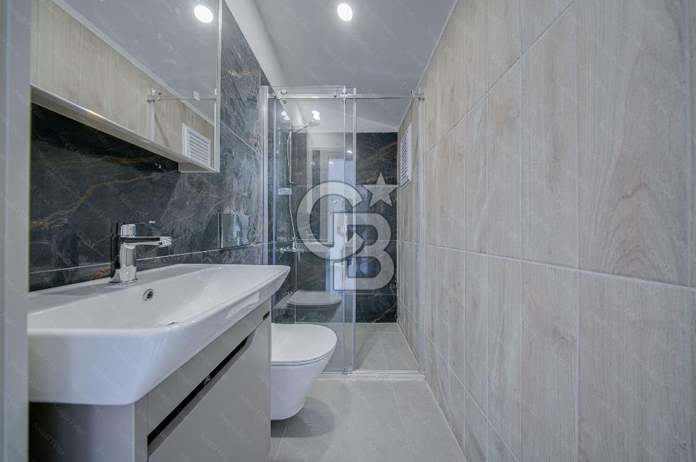 Urla M. Fevzi Çakmak'ta Satılık Sıfır 5+1 Forlex Villa