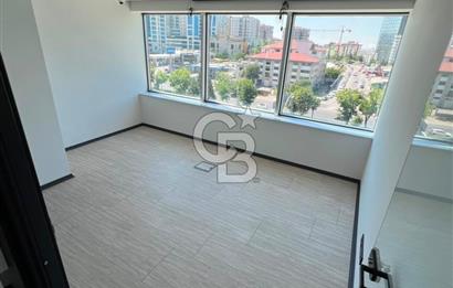 KONYA YOLUNA CEPHE KAYA PLAZADA FULL MODERN YAPILI KİRALIK 500m2 OFİS
