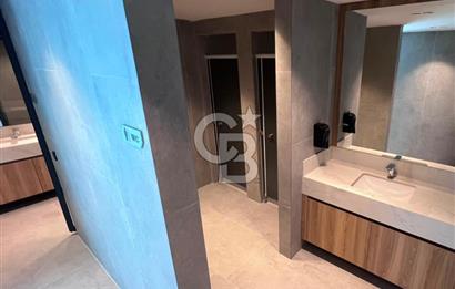 KONYA YOLUNA CEPHE KAYA PLAZADA FULL MODERN YAPILI KİRALIK 500m2 OFİS