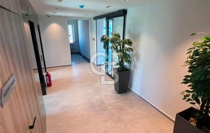 KONYA YOLUNA CEPHE KAYA PLAZADA FULL MODERN YAPILI KİRALIK 500m2 OFİS