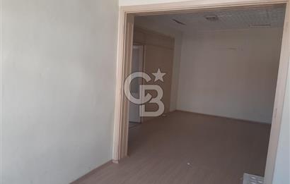GEMLİK İSTİKLAL CD'DE 230M2(NET) MERKEZİ KONUMDA SATILIK DAİRE.