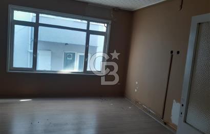 GEMLİK İSTİKLAL CD'DE 230M2(NET) MERKEZİ KONUMDA SATILIK DAİRE.