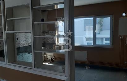 GEMLİK İSTİKLAL CD'DE 230M2(NET) MERKEZİ KONUMDA SATILIK DAİRE.