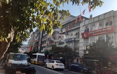 GEMLİK İSTİKLAL CADDESİN'DE 110M2(NET) SATILIK DAİRE.
