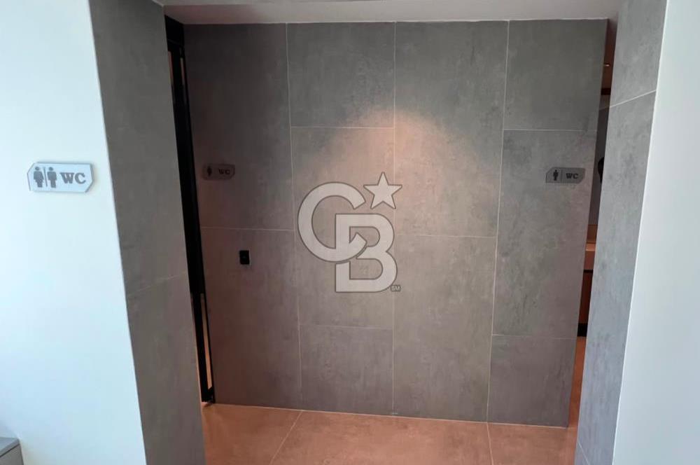 KONYA YOLUNA CEPHE KAYA PLAZADA FULL MODERN YAPILI KİRALIK 500m2 OFİS