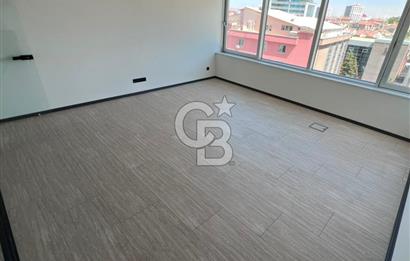 KONYA YOLUNA CEPHE KAYA PLAZADA FULL MODERN YAPILI KİRALIK 500m2 OFİS