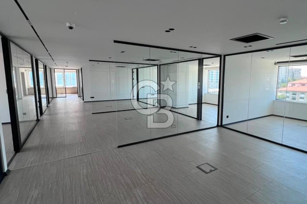 KONYA YOLUNA CEPHE KAYA PLAZADA FULL MODERN YAPILI KİRALIK 500m2 OFİS