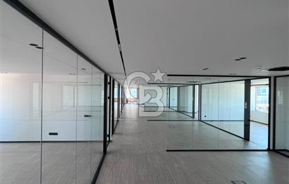 KONYA YOLUNA CEPHE KAYA PLAZADA FULL MODERN YAPILI KİRALIK 500m2 OFİS
