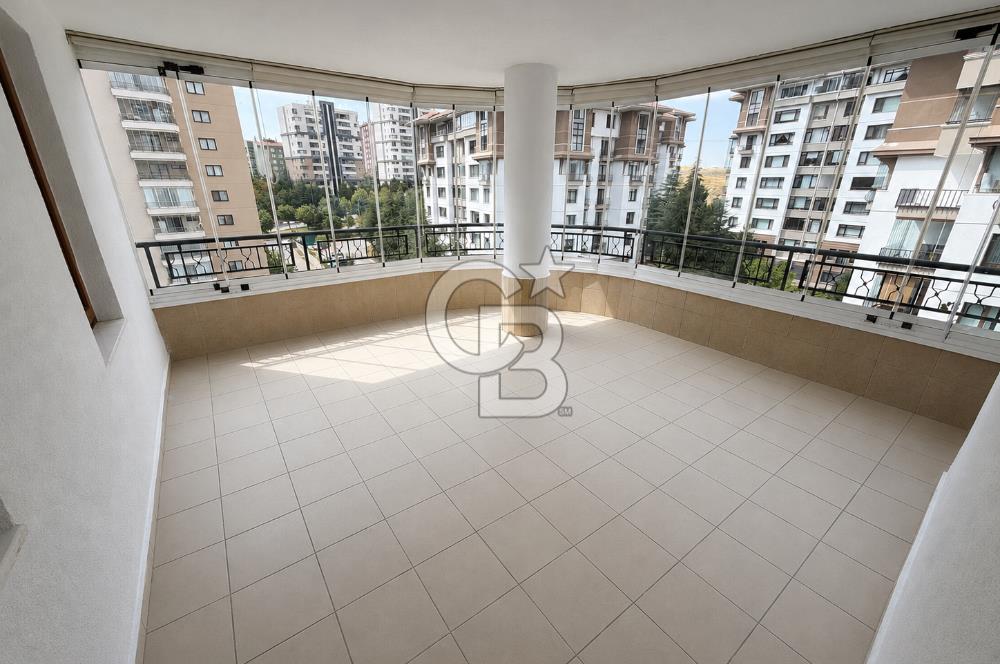 Yaşamkent Merkezde Kiralık 4+1 Geniş Daire