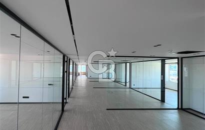 KONYA YOLUNA CEPHE KAYA PLAZADA FULL MODERN YAPILI KİRALIK 500m2 OFİS