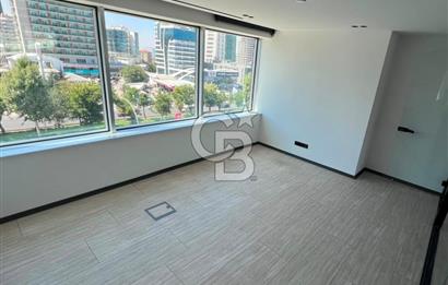 KONYA YOLUNA CEPHE KAYA PLAZADA FULL MODERN YAPILI KİRALIK 500m2 OFİS