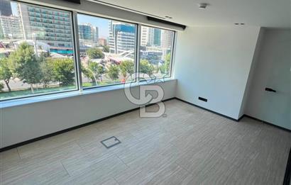 KONYA YOLUNA CEPHE KAYA PLAZADA FULL MODERN YAPILI KİRALIK 500m2 OFİS