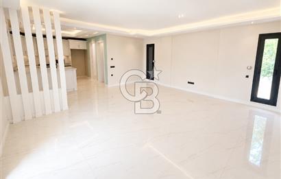 Narlıdere Limanreiste Denize 250 m | 6+2 | 200 m² Net | Villa