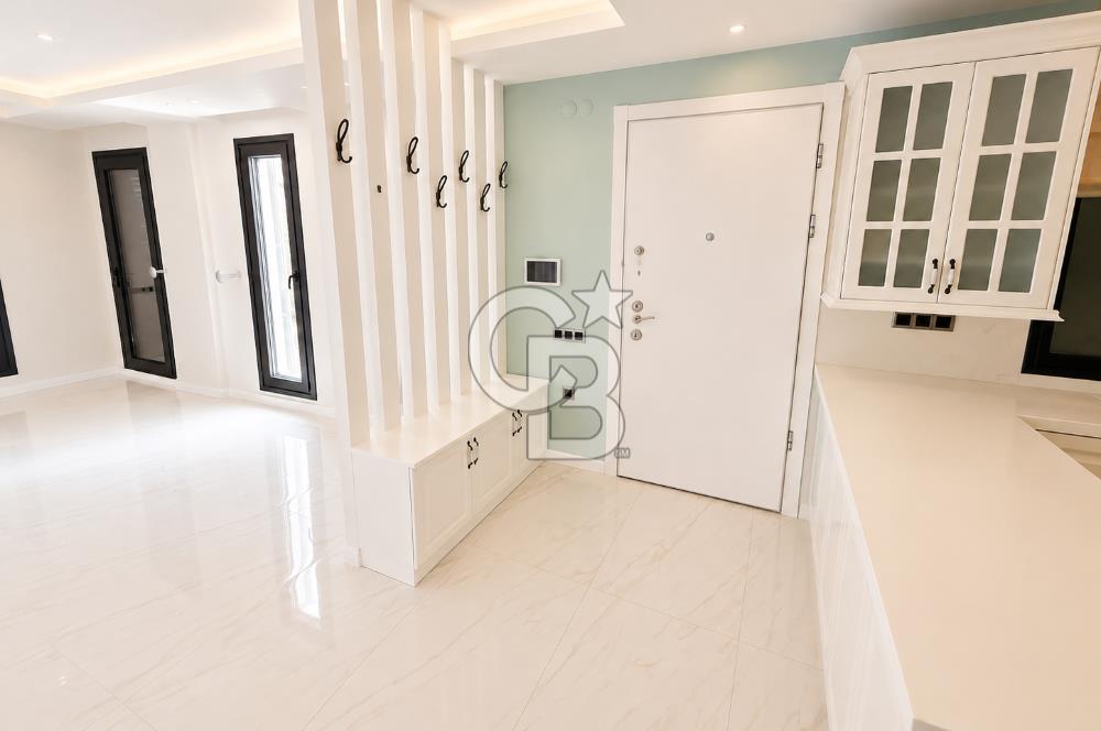 Narlıdere Limanreiste Denize 250 m | 6+2 | 200 m² Net | Villa
