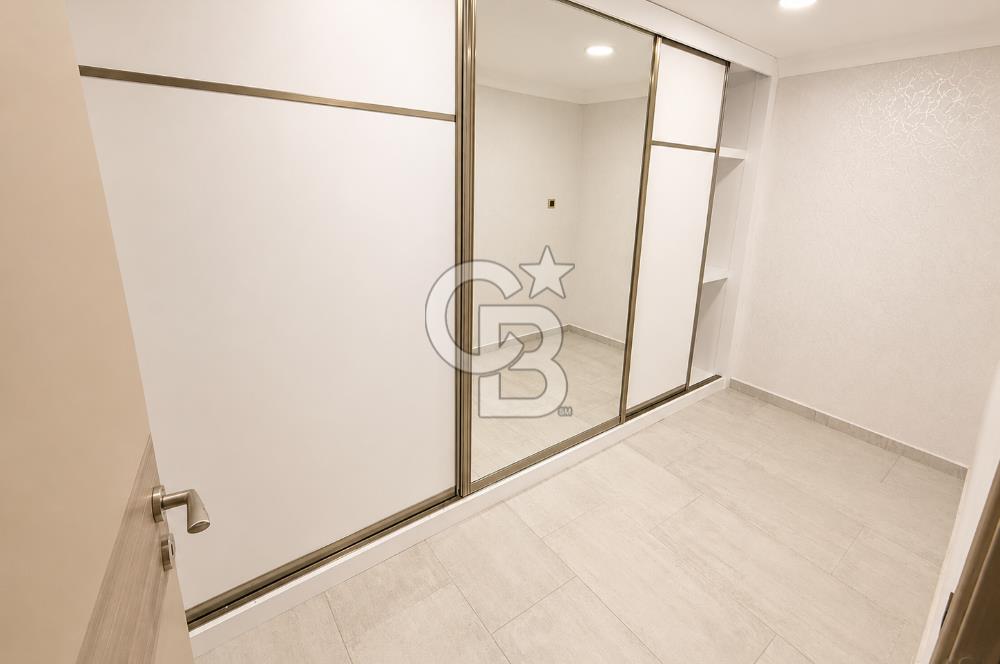Narlıdere Limanreiste Denize 250 m | 6+2 | 200 m² Net | Villa