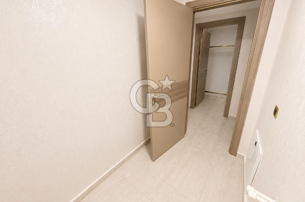 Narlıdere Limanreiste Denize 250 m | 6+2 | 200 m² Net | Villa