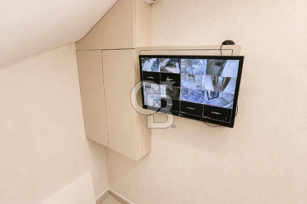 Narlıdere Limanreiste Denize 250 m | 6+2 | 200 m² Net | Villa