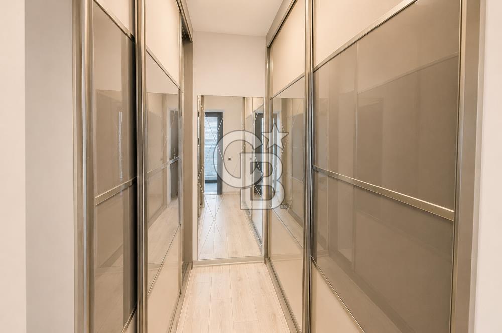 Narlıdere Limanreiste Denize 250 m | 6+2 | 200 m² Net | Villa